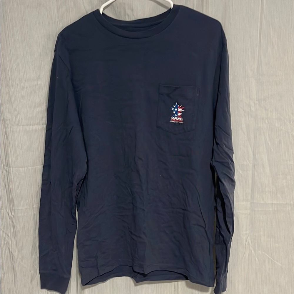 Vineyard Vines Blue Long Sleeve Tee with Subtle Pattern